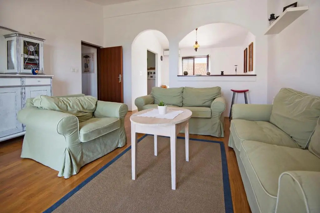 Apartments Petrčane Welcome
