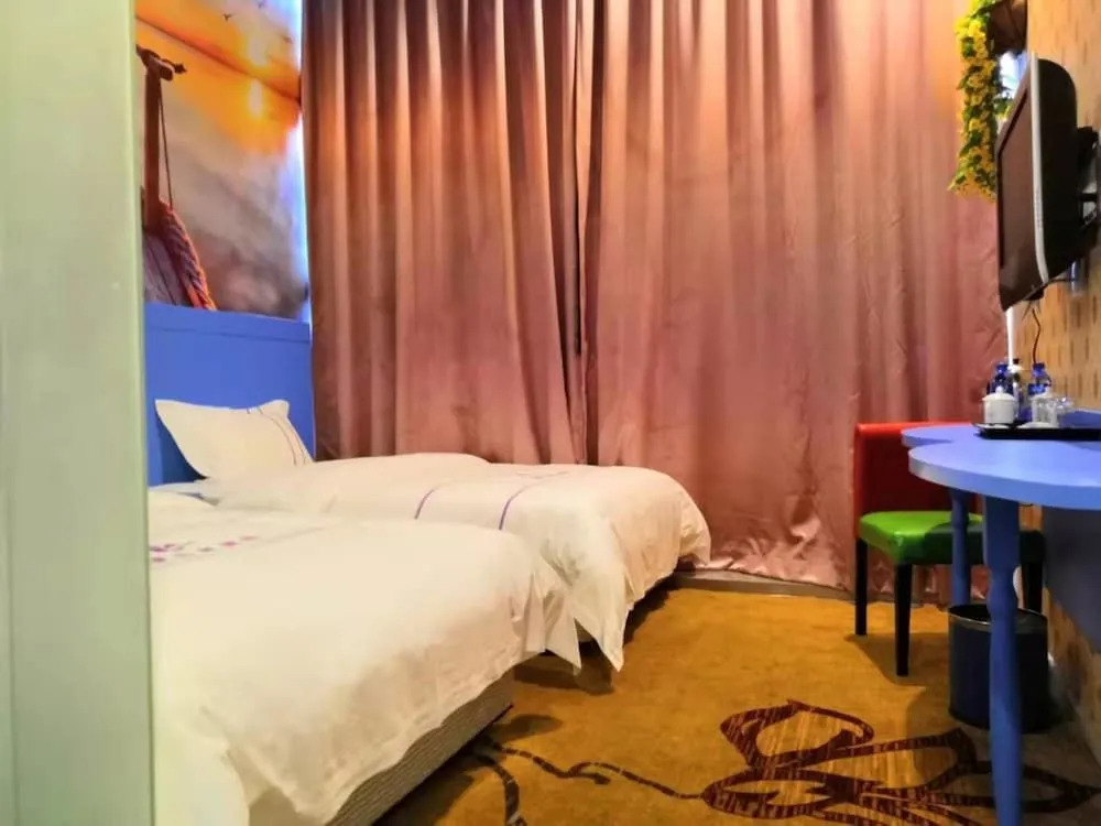 Lavender Hotel Shenzhen Huanan City Branch