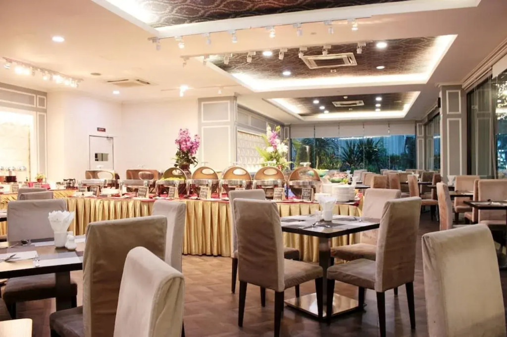 Picnic Hotel Bangkok - Rang Nam