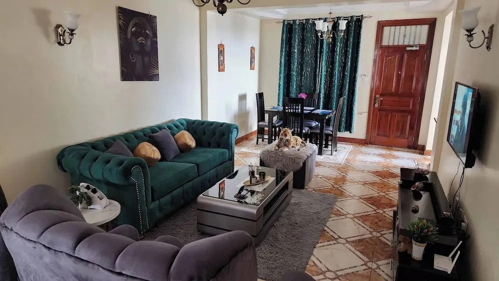 Spacious 1bedroom- Apartment