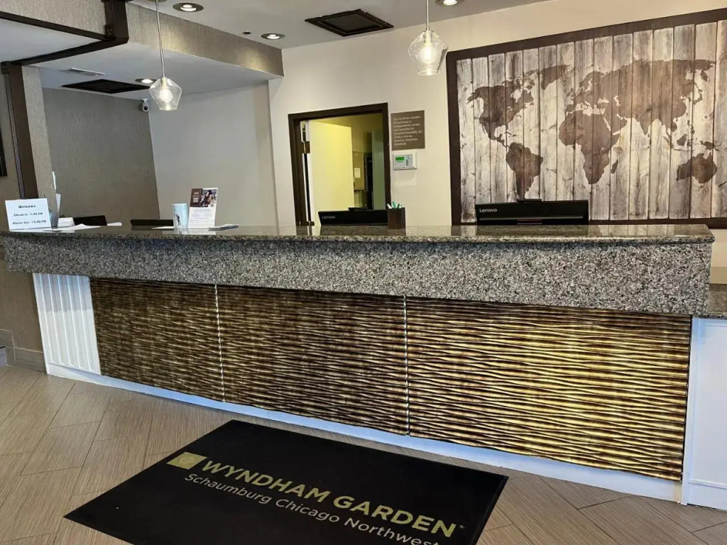 BEST WESTERN PLUS Schaumburg Hotel