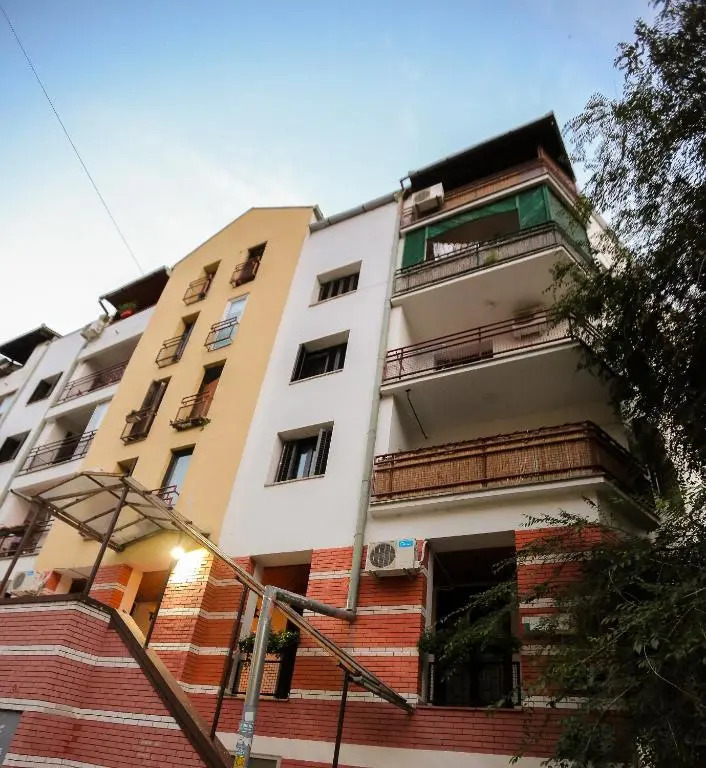 Magic Apartment