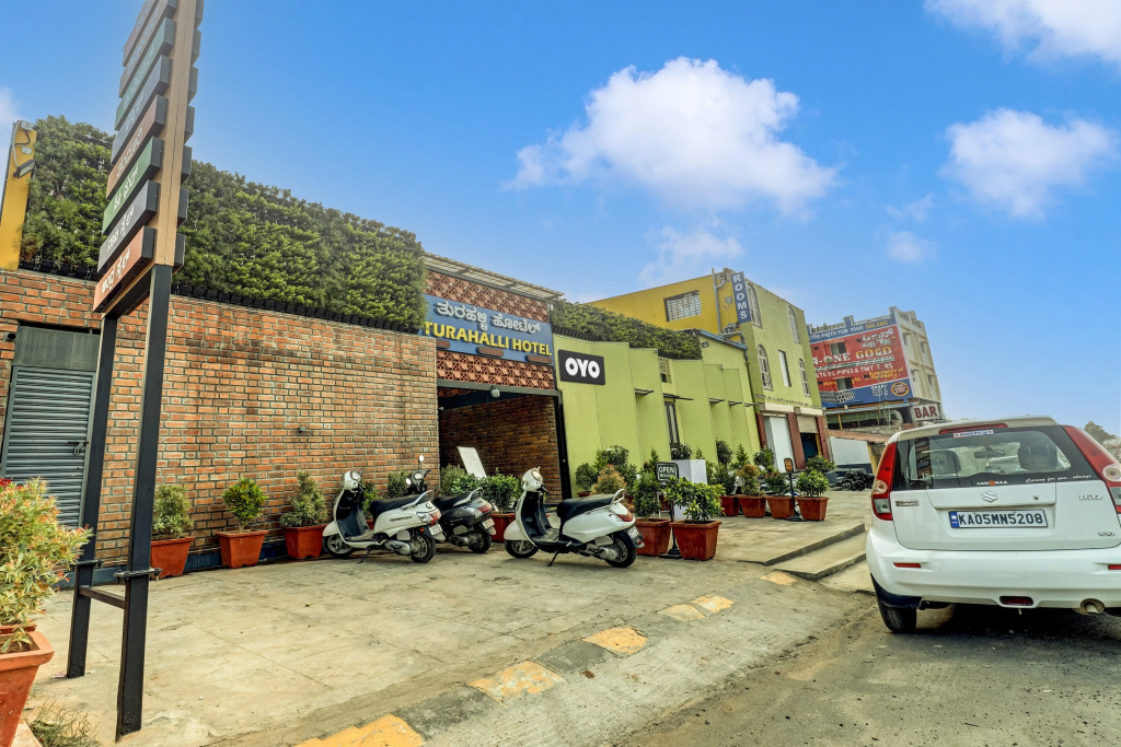 Hotel O Turahalli
