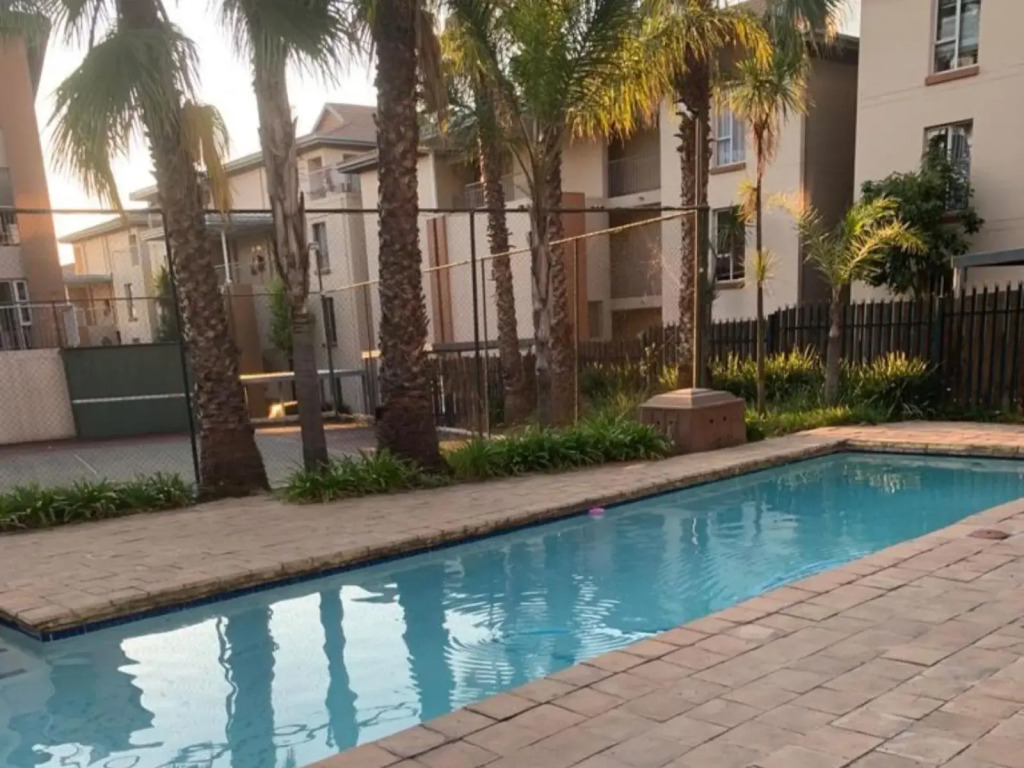 Luxury Spacious Executive Apartment