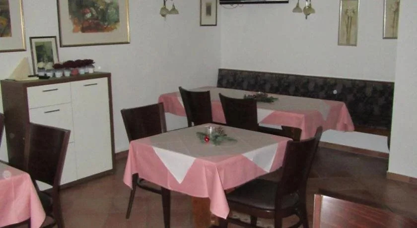 Hotel Romäus