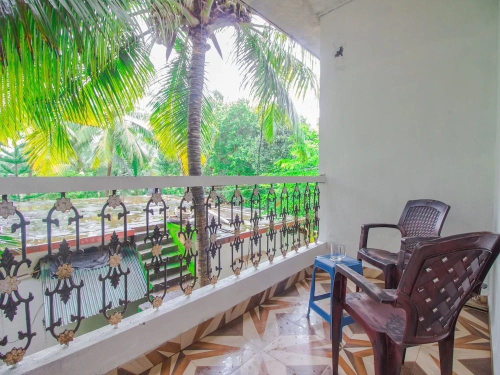 OYO 14904 Home Seaside 1BHK Calangute Beach