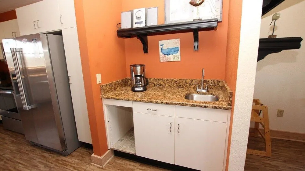 Atlantic Paws - 6 Br Home