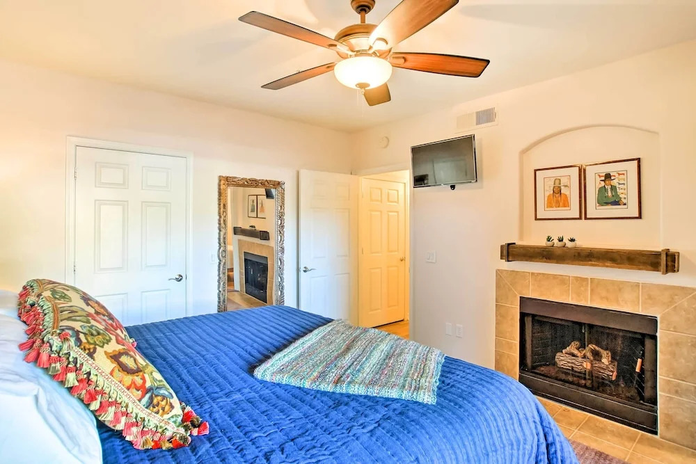 Scottsdale Home: Pool Access, 1 Mi to Westworld