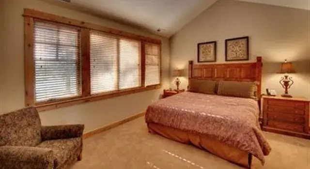 Tahoe Mountain Resorts Lodging Old Greenwood