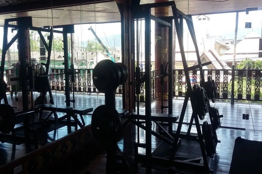 Royal Phawadee Village Patong - 2 Minutes walk to the beach
