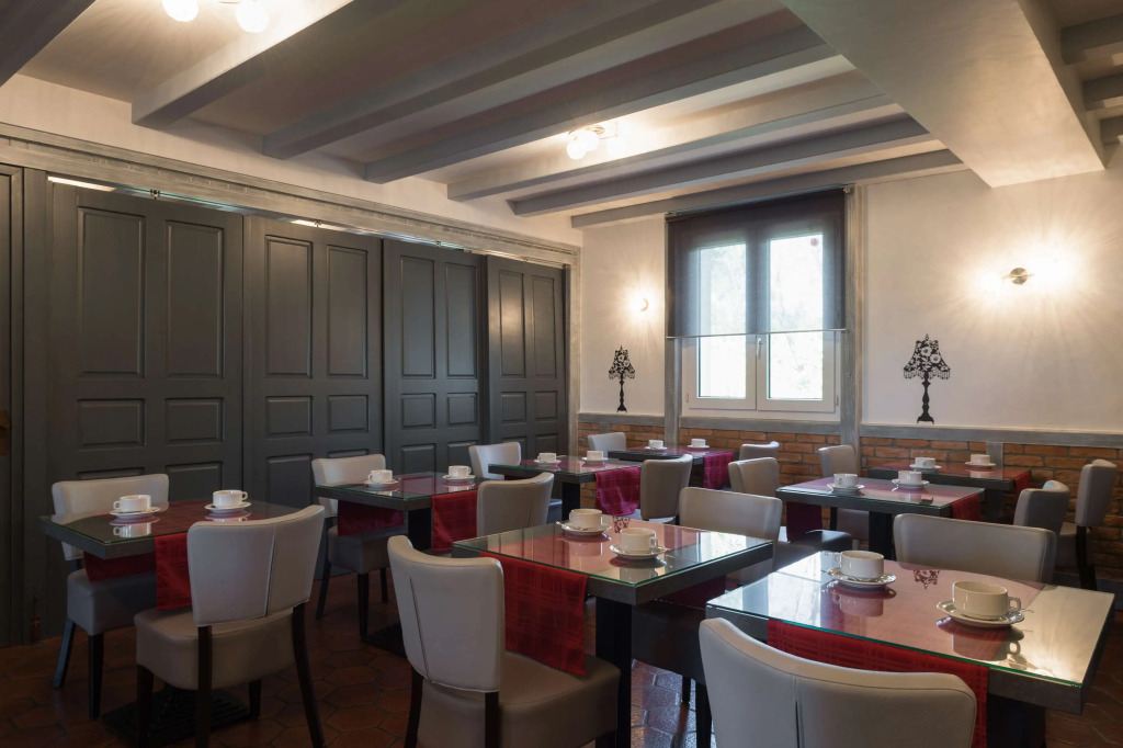 Auberge La Tomette, The Originals Relais