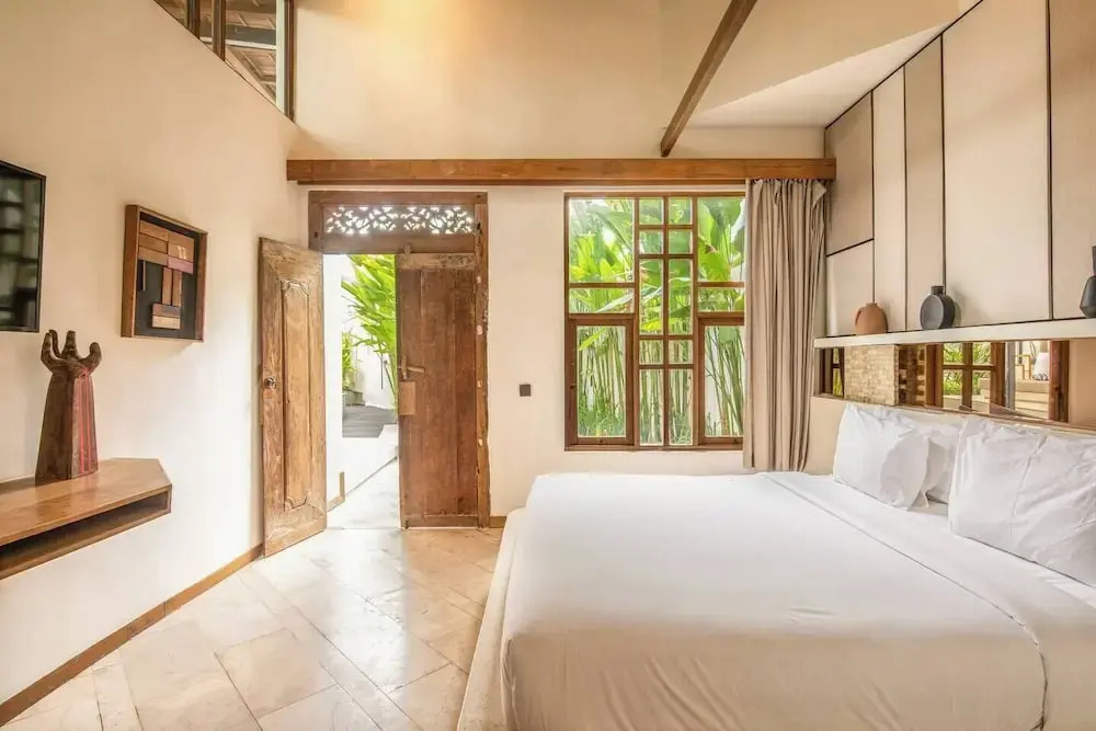 Serene 1BR Villa 800 to Echo Beach, with Pool
