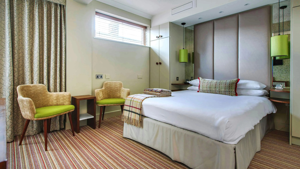 The Maids Head Hotel