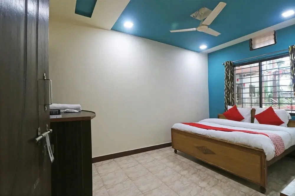 Mahendra Greens By OYO Rooms