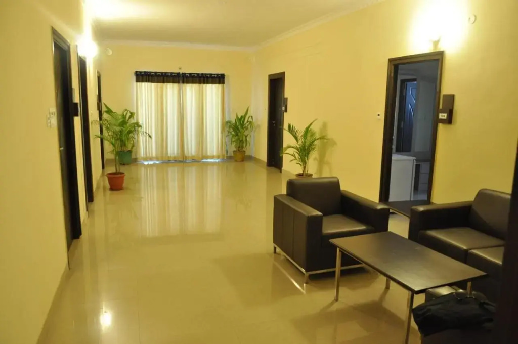 Luxor Park Service Apartment