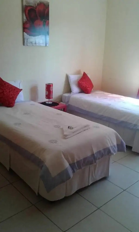 Hillside Cottage Guest House