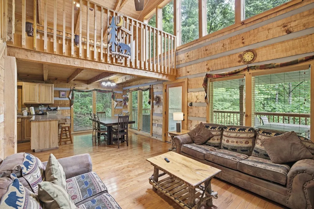 Black Bear Hideaway 2 Bedroom Home