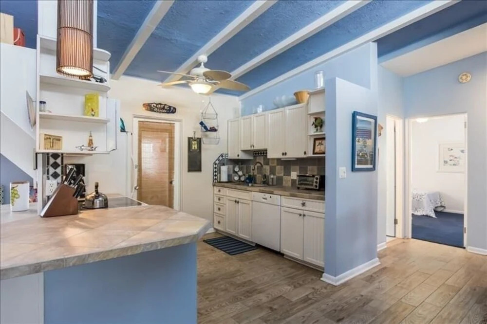 Island Priva-sea 3 Bedroom Home by Redawning