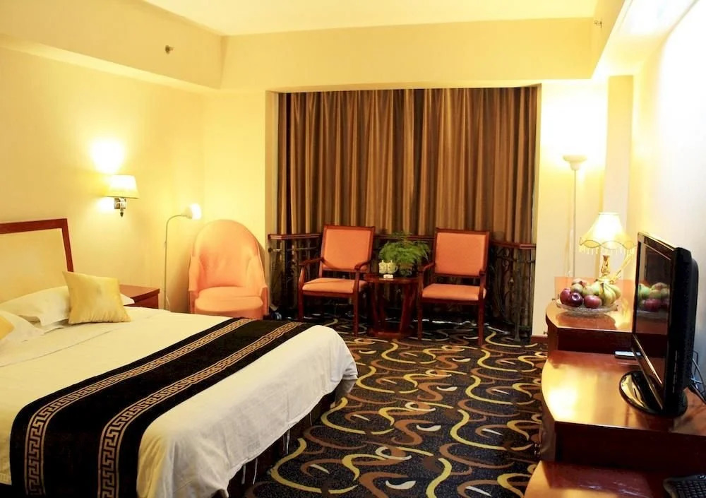 Qingze Hotel
