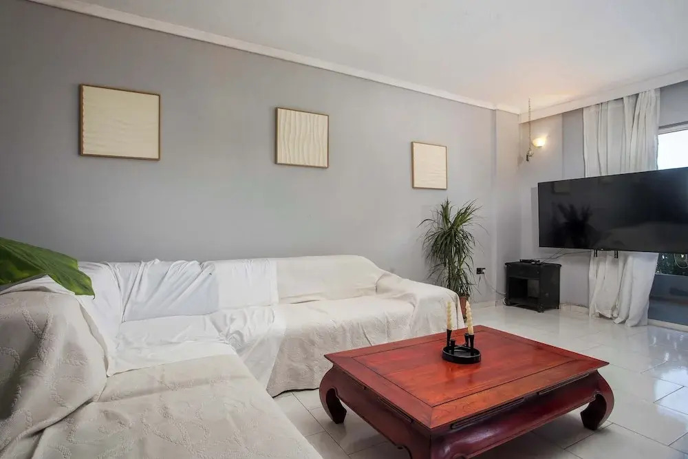 Villa Lilienne - Tranquil Escape With Private Garden Balcony