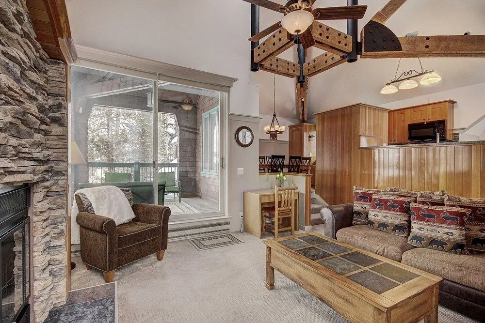 1903 Soda Springs I - 2 Br Townhouse