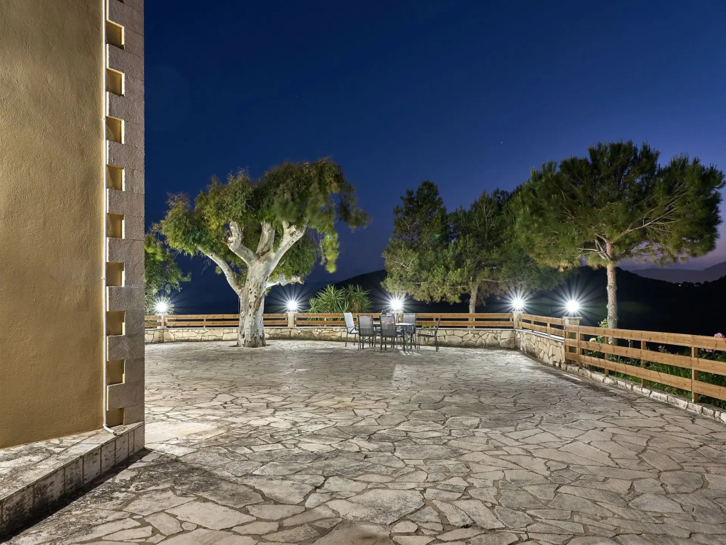 Villa Kanalos - Family Villa with Private Pool & Stunning Views, by ZanteWize