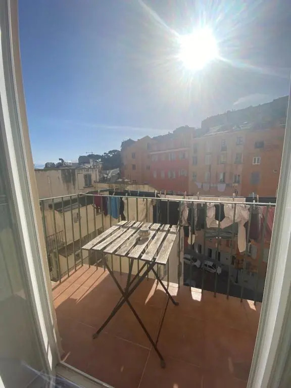 Superbe appartement hypercentre Bastia vue mer