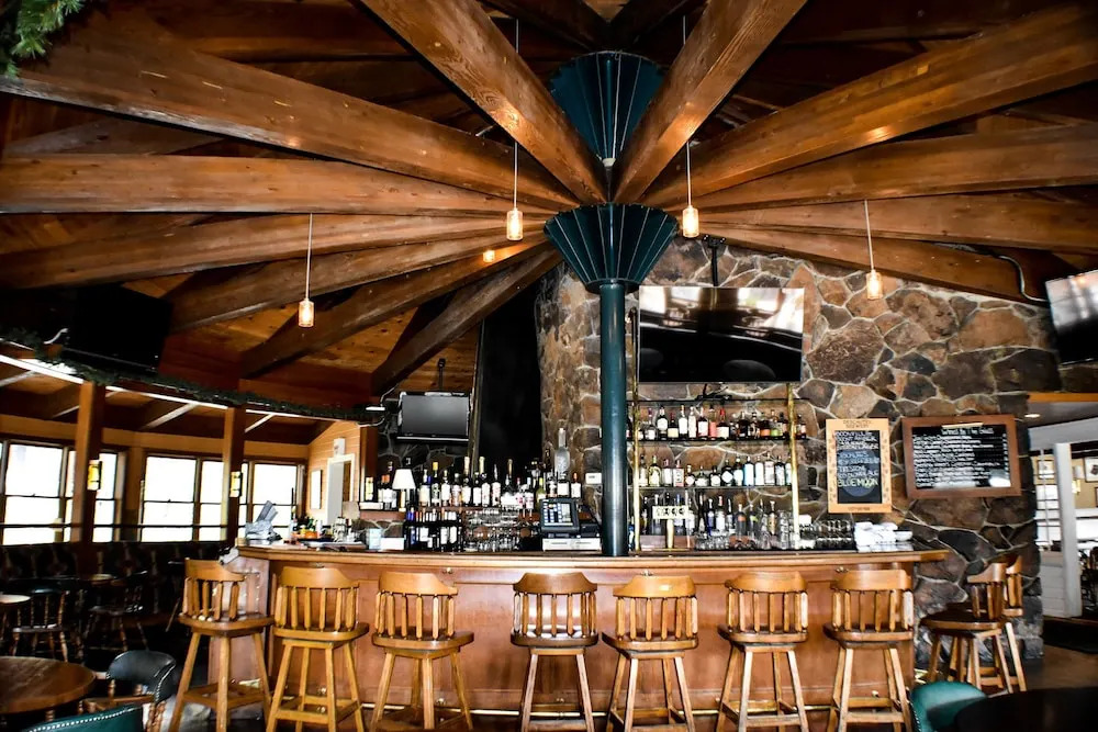 River Ranch Lodge & Restaurant