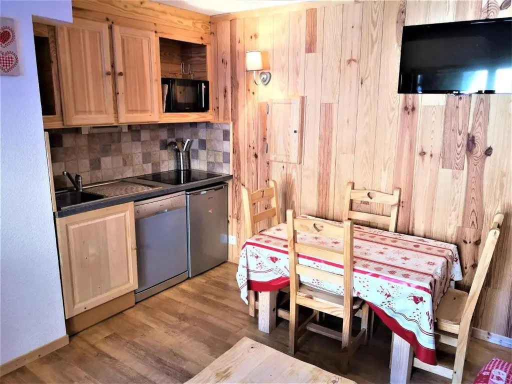 Appartement Le Dévoluy, 2 pièces, 4 personnes - FR-1-504-553