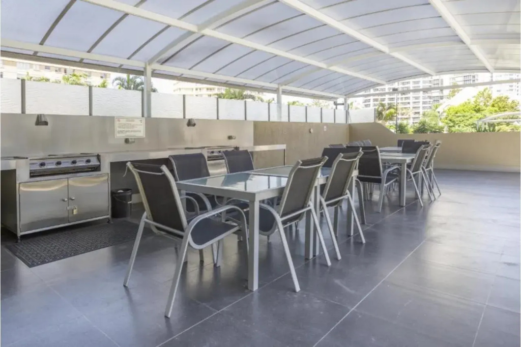 Sunbird Beach Resort Gold Coast