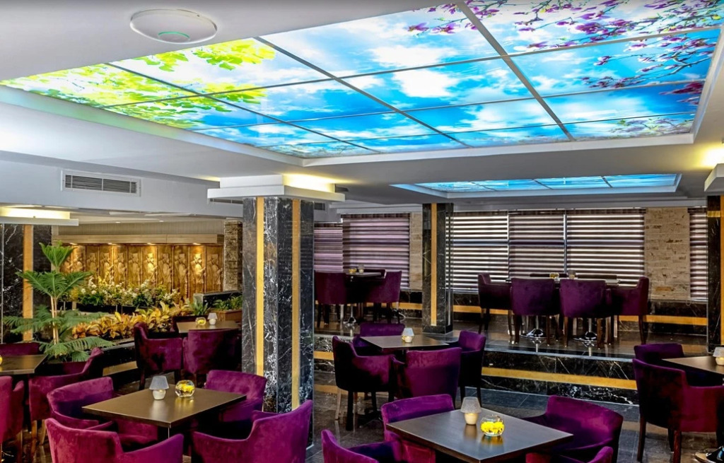 Aramis Hotel