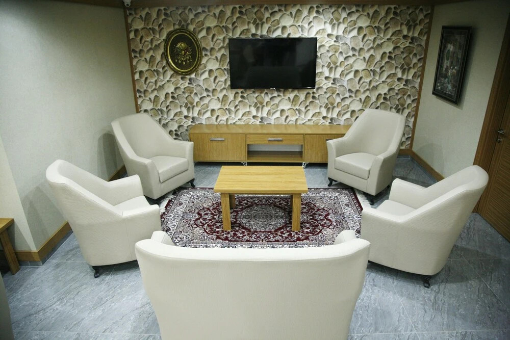 Quars Garden Hotel