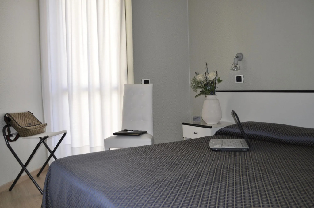 Hotel Est Piombino