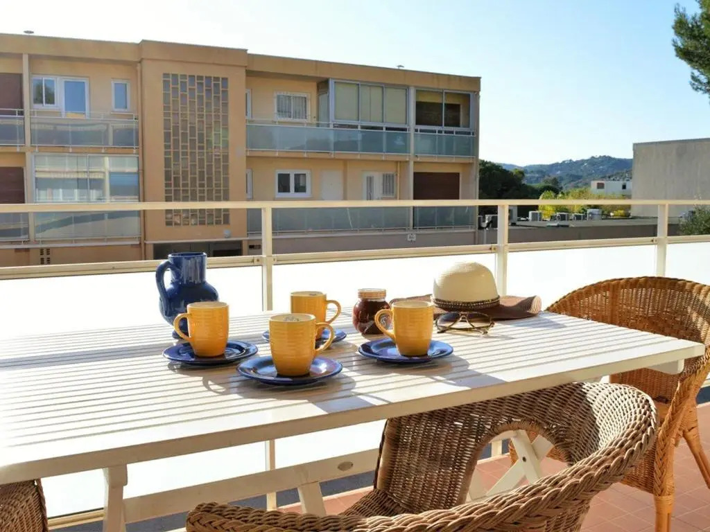 Appartement Bormes-les-Mimosas, 2 pièces, 4 personnes - FR-1-251-99
