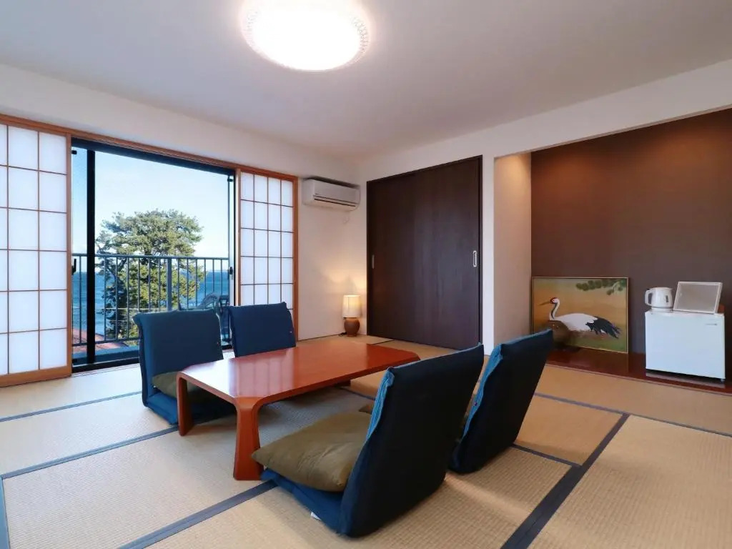 Izu Kansya