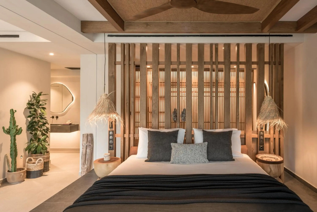 The Syntopia Hotel