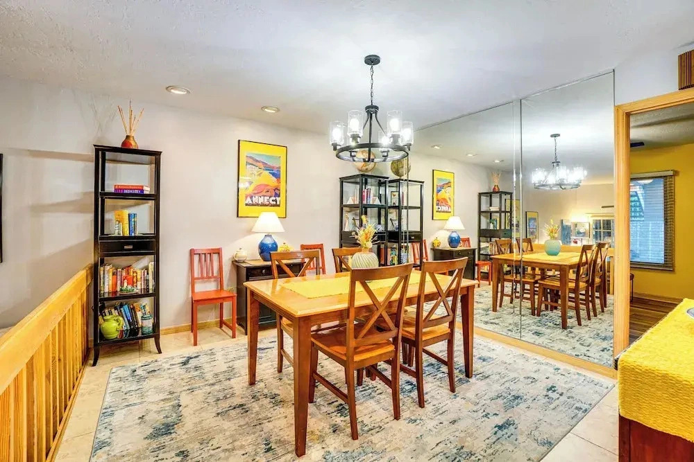 Sunny Titusville Retreat Near Space Coast