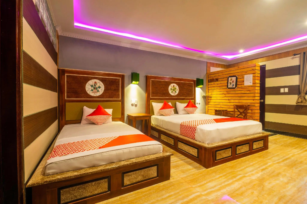 Hotel Karasak Santun by OYO Rooms