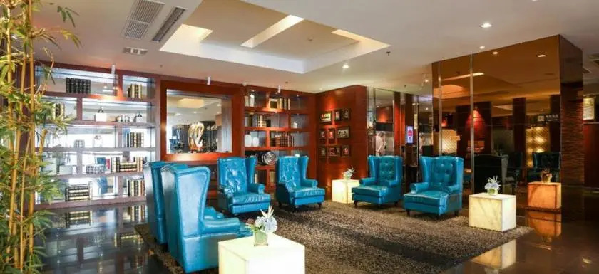 Marco Polo Holiday Hotel