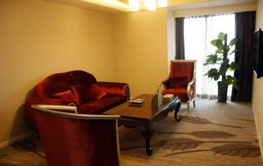Chengdu Alice Hotel