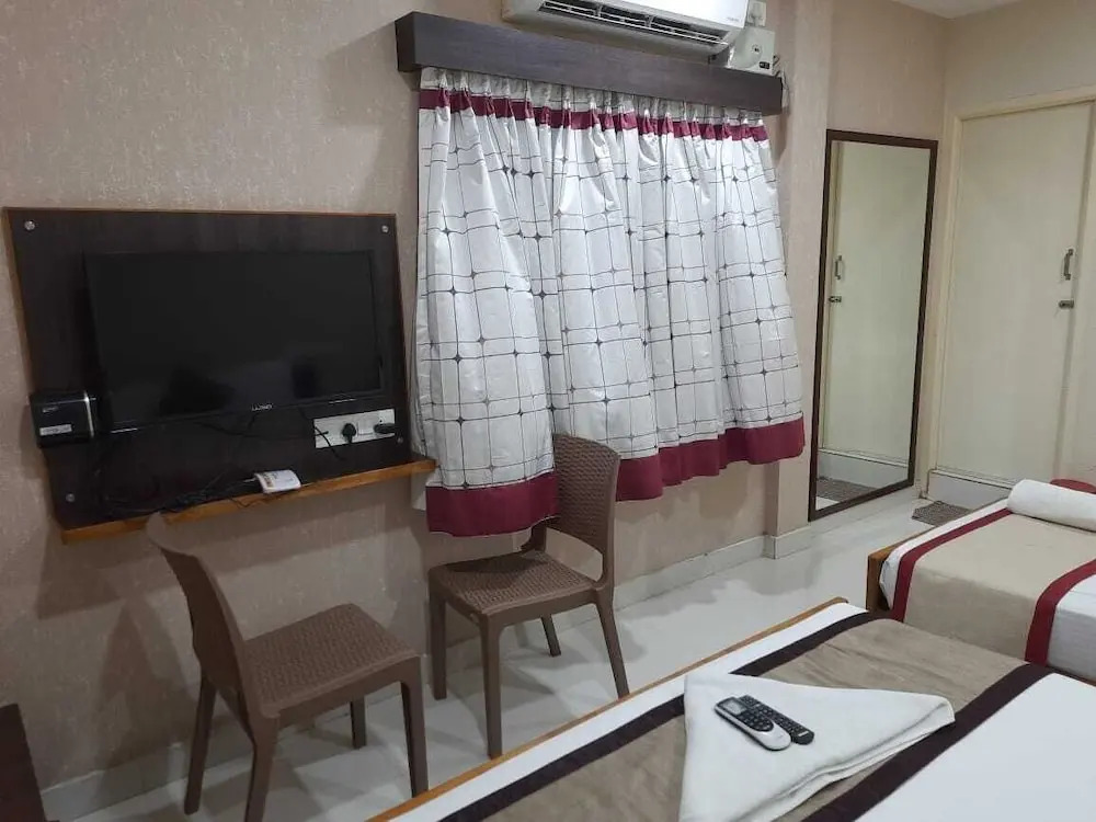 Hotel Sri Dhevi