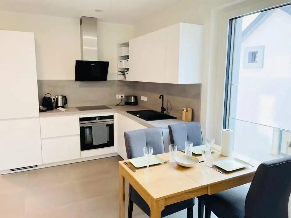 Lux Green Flat in Center-Parking&Terrace