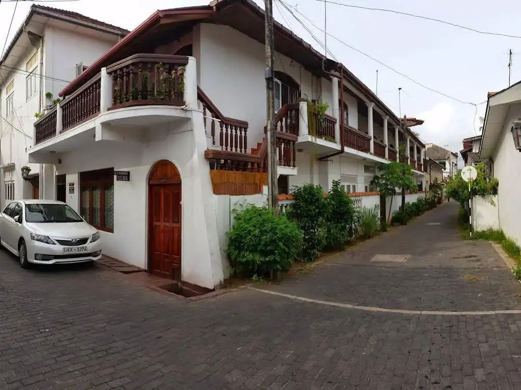 Wijenayakes - Beach Haven Guest House - Galle Fort