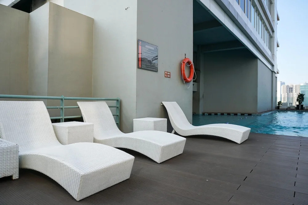 Strategic 2BR Apartment with City View at FX Residence