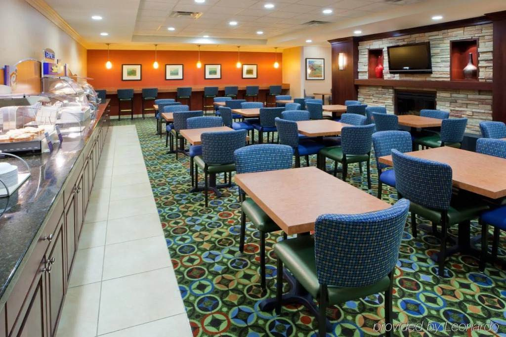 Holiday Inn Express Washington DC SW - Springfield by IHG