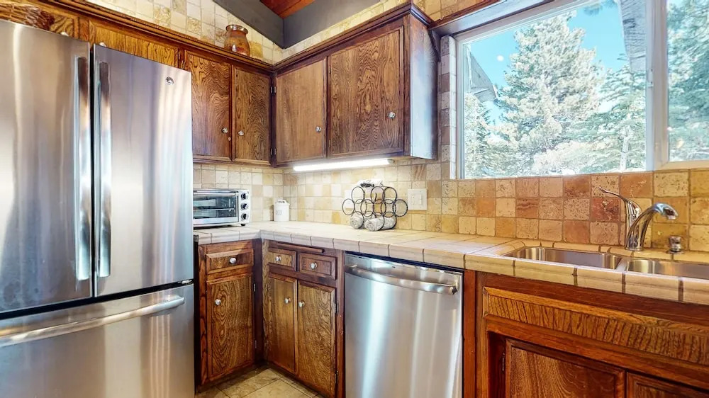 Mammoth Estates #140 2 Bedroom Condo by RedAwning