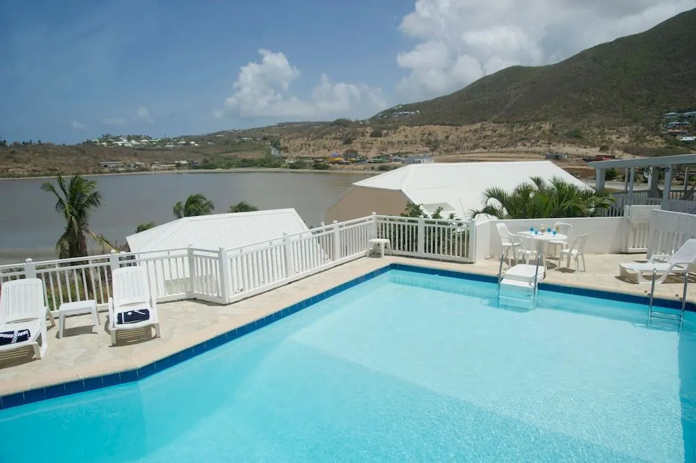 Idolem Residence