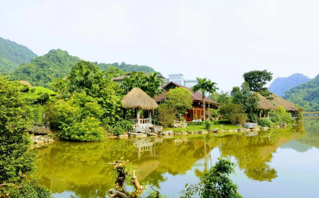 Thung Nham Resort
