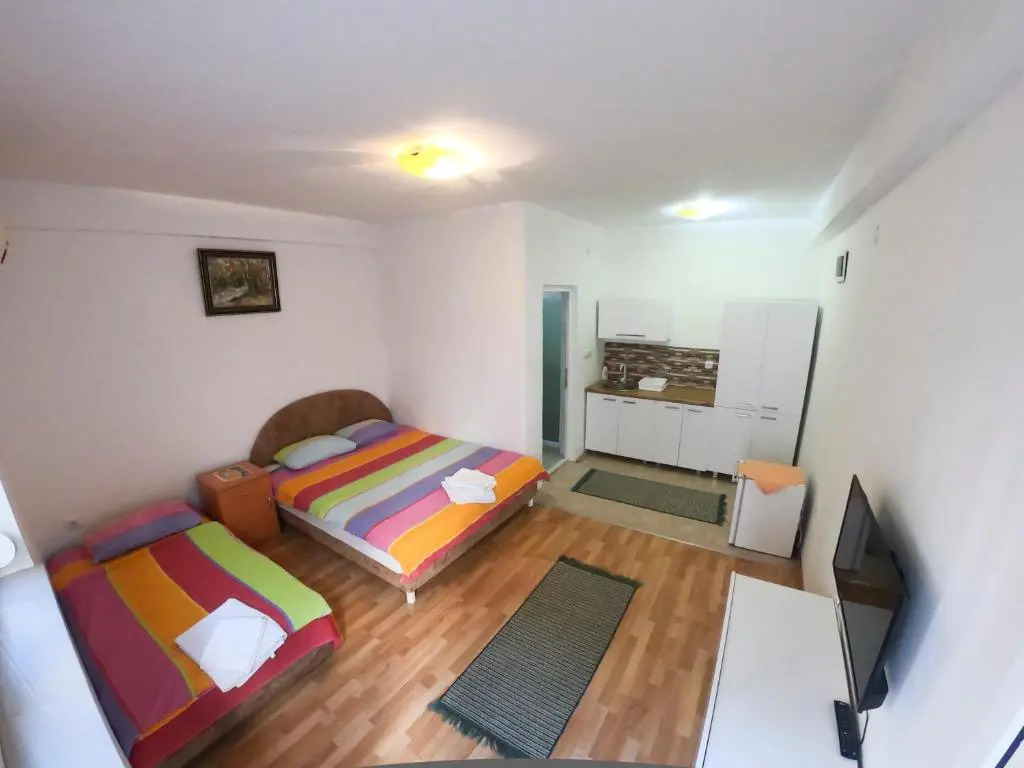 Apartments Argiroski