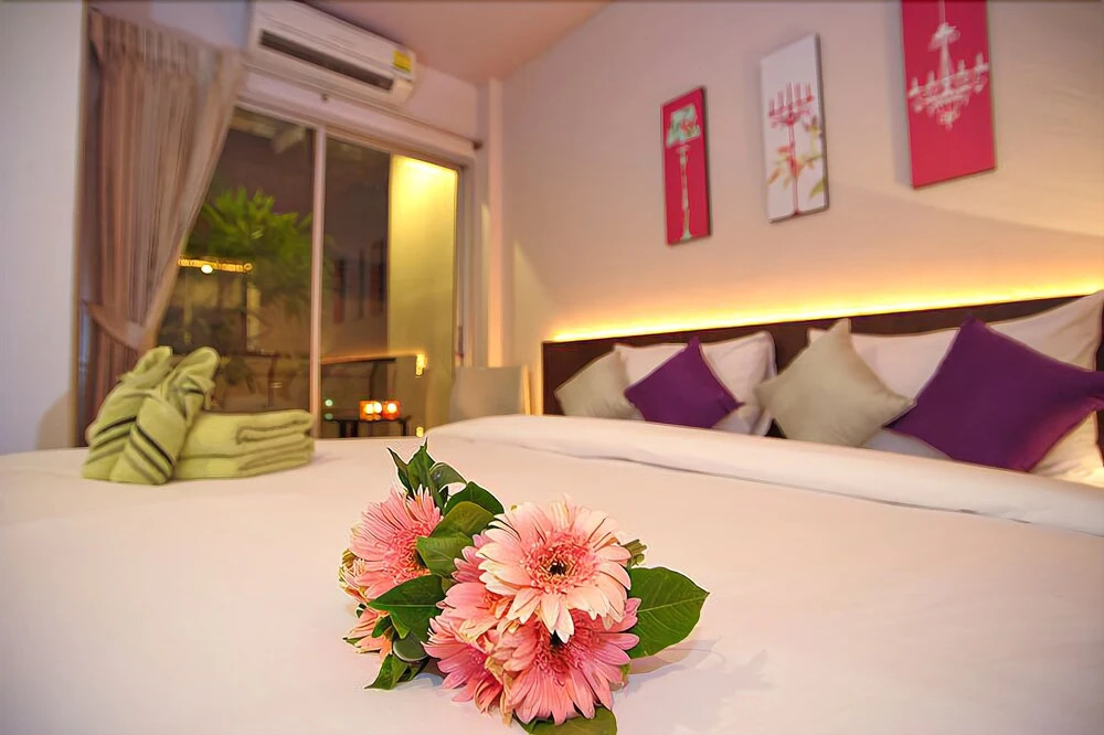 Urban Patong Residence